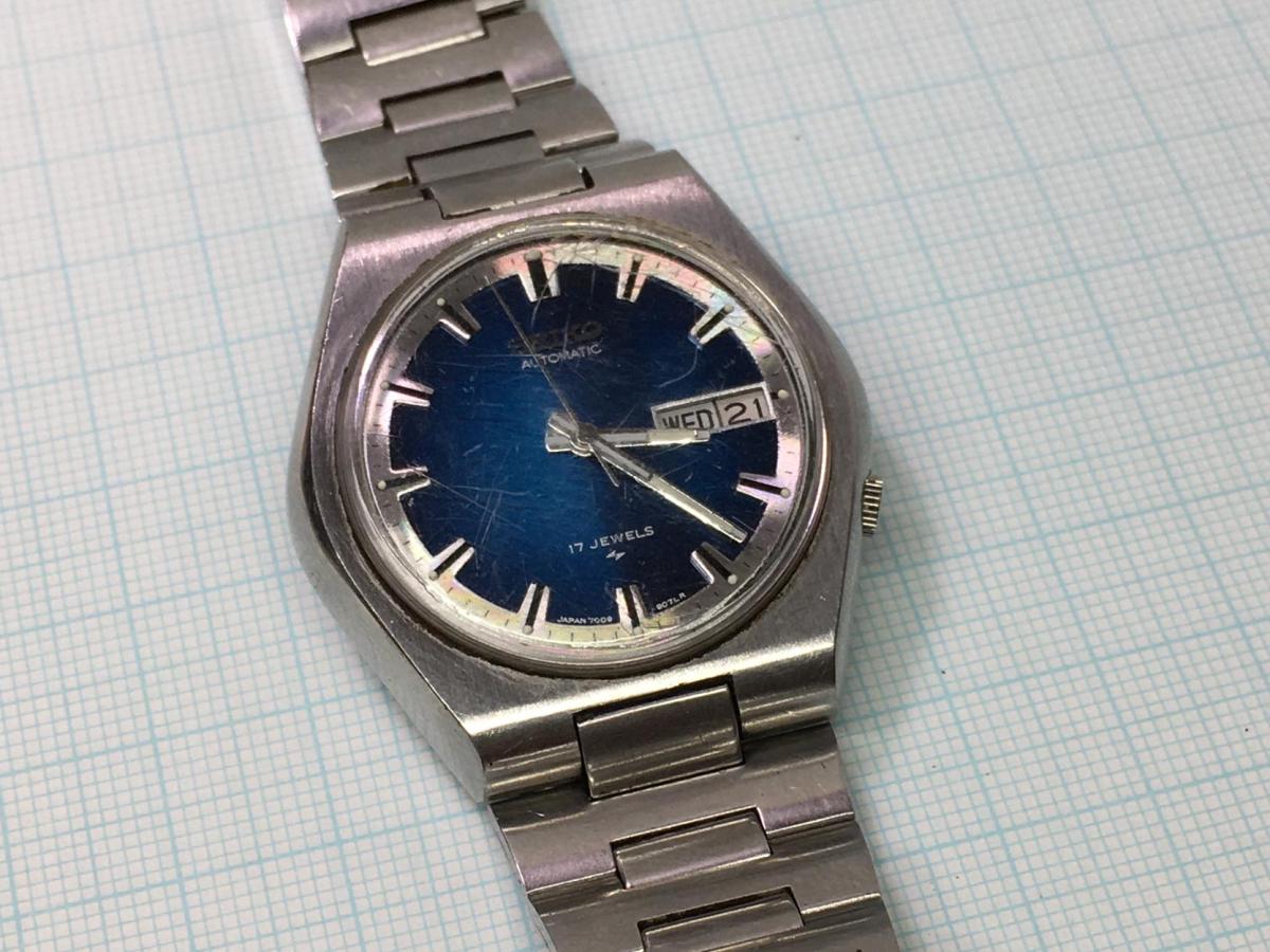 Retro angles and a shimmering dial: Seiko 7009-8079 repair