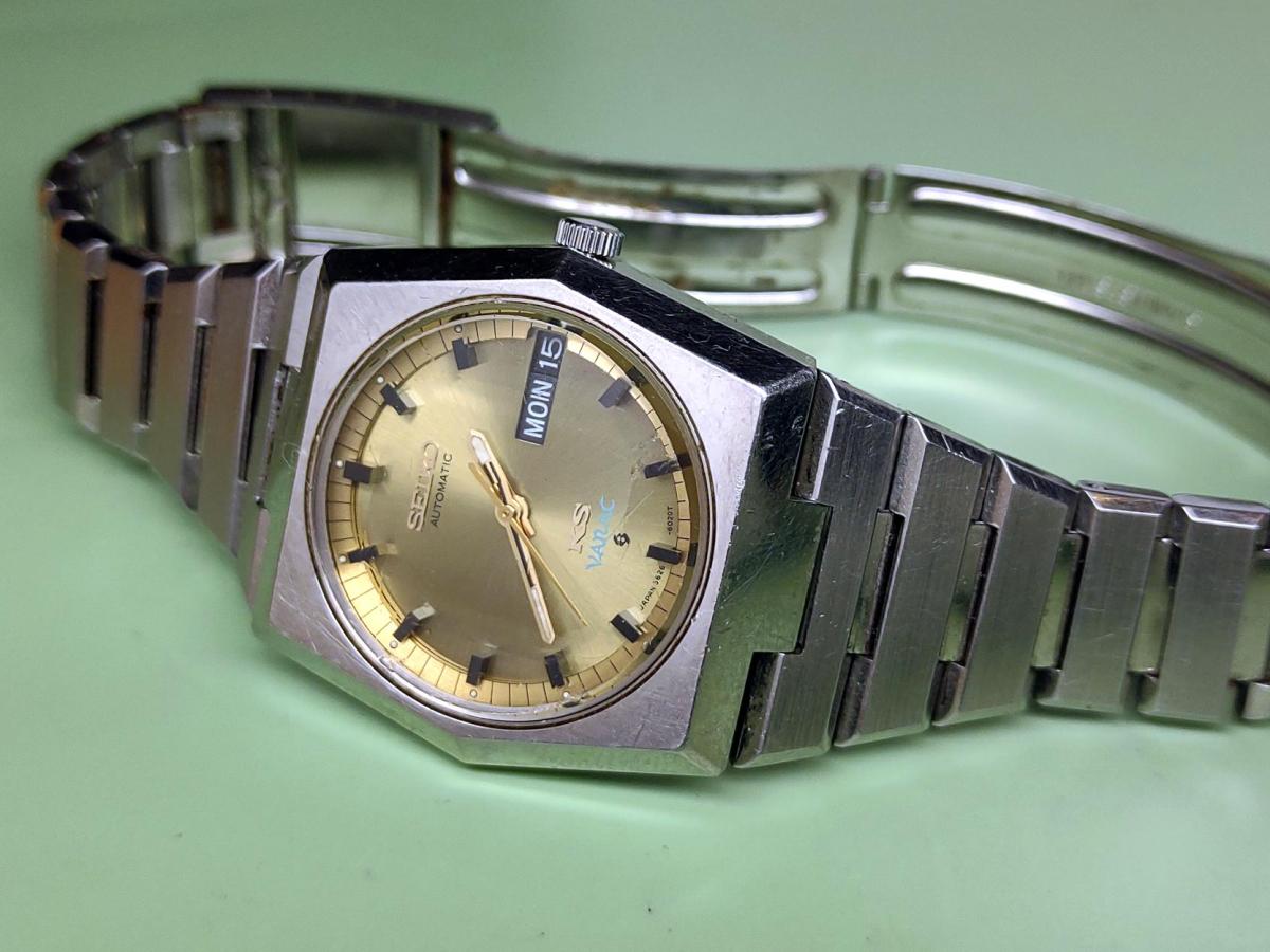 A facetted gem from 1972: King Seiko Vanac 5626-6010 service
